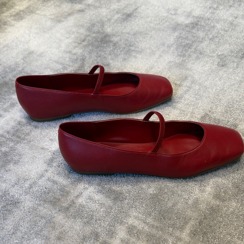 Marc Fisher Red Leather Flats